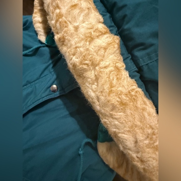 Vintage Goose Down Eddie Bauer Coat - Picture 6 of 10